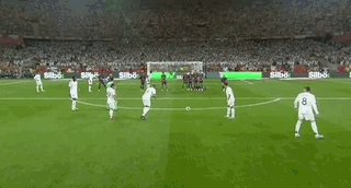 英媒：热刺队长罗梅罗累计5张黄牌停赛，防线或将面临挑战