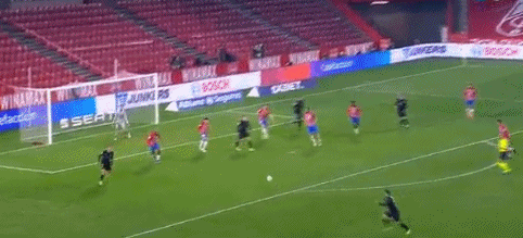 含泪赴欧！樊振东自曝逃离真相，3座大山逼走国乒一哥？