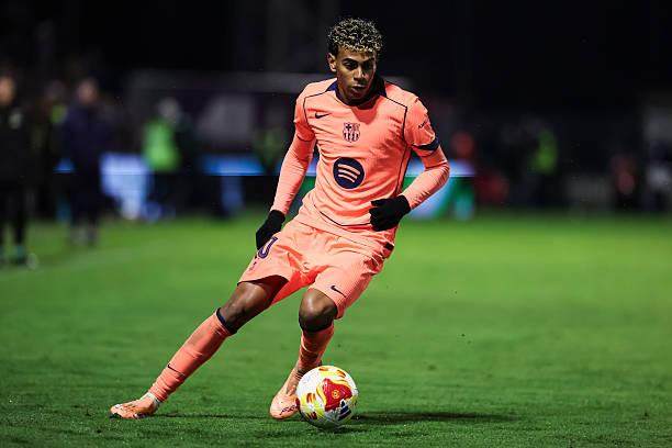 巴黎圣日耳曼梅西助攻内马尔破门