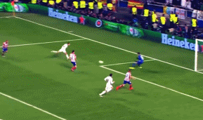 阿斯报：皇马希望与维尼修斯续约，双方正在努力达成最终协议